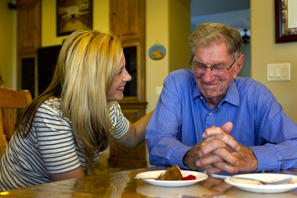 Jaimee Rose and her grandfather, Philip Nielson Richey (photo by Cheryl Evans, courtesy the Arizona Republic)